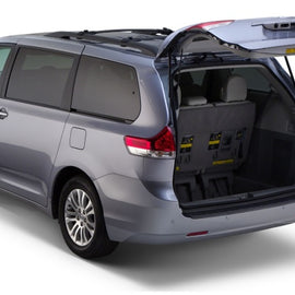 AVS 11-18 Toyota Sienna Bumper Protection - Black