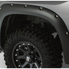 Bushwacker 14-18 Toyota Tundra Fleetside Pocket Style Flares 2pc 66.7/78.7/97.6in Bed - Black