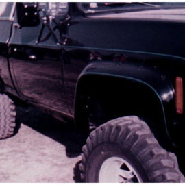 Bushwacker 75-80 Chevy K10 Suburban Cutout Style Flares 2pc - Black