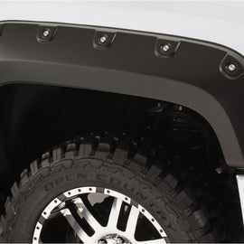 Bushwacker 07-13 GMC Sierra 1500 Fleetside Boss Pocket Style Flares 4pc 69.3in Bed - Black